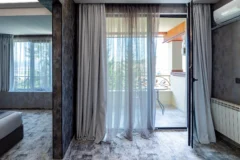 Делукс студио – 5-ти кат – фотографија 6